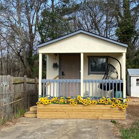 Your Own Cozy Tiny Home Austell Extérieur photo