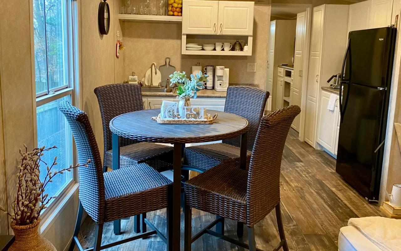 Your Own Cozy Tiny Home Austell Extérieur photo